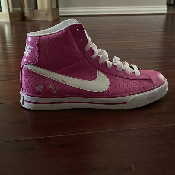 Nike High Tops - Picture 5 of 5
